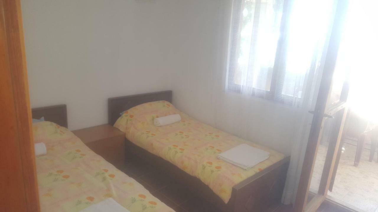 Darinka Aparthotel Ulcinj Room photo